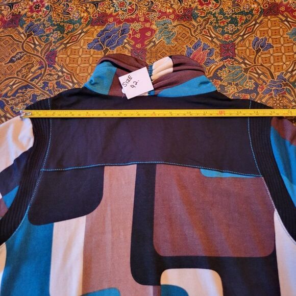 Sweater Tunic Long Sleeve Geometric Print Cowl Neck- Size 42 NWOT - Picture 5 of 9